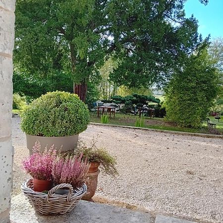 Maison Blanche Cherval Екстер'єр фото